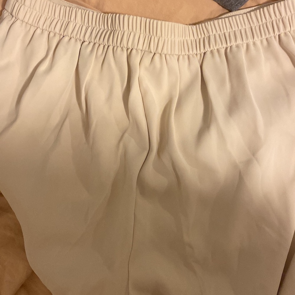 White pants - Picture 3 of 3